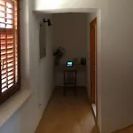 Ane Слано