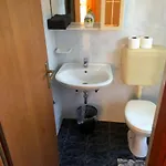 Ane Слано