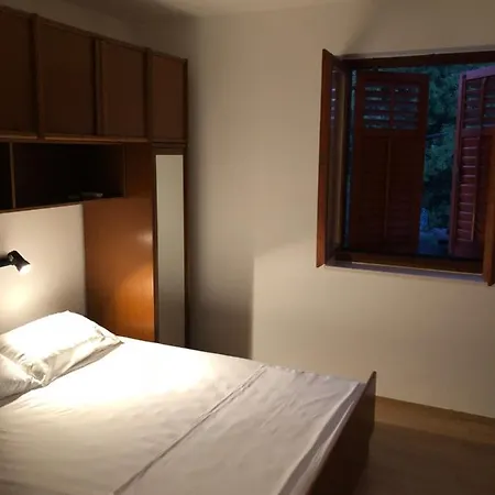 بيت ضيافة Ane 3*