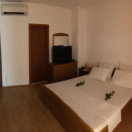 بيت ضيافة Ane سلانو